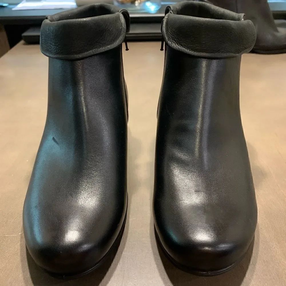 New Ecco Booties